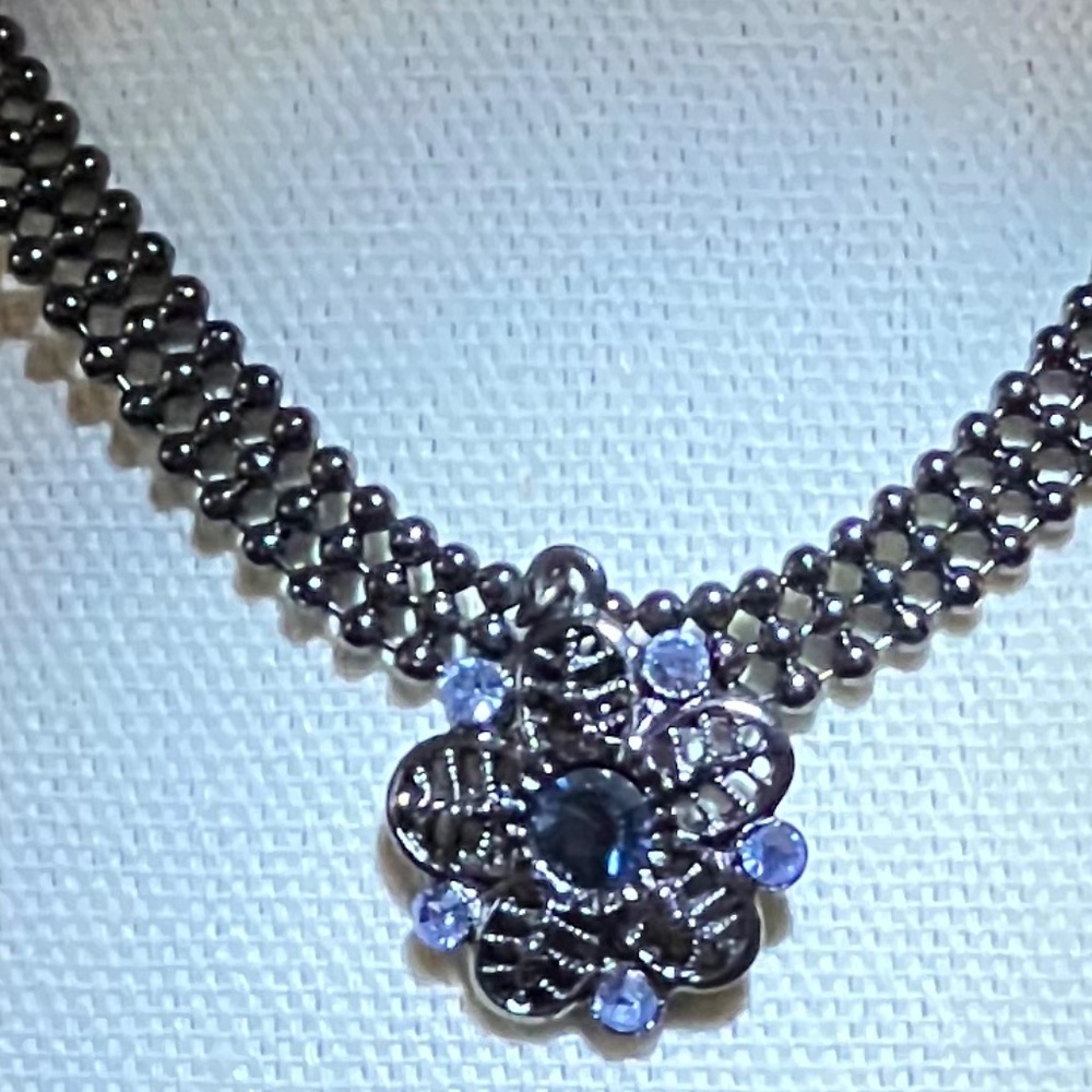 Vintage 1928 Choker - Picture 5 of 11